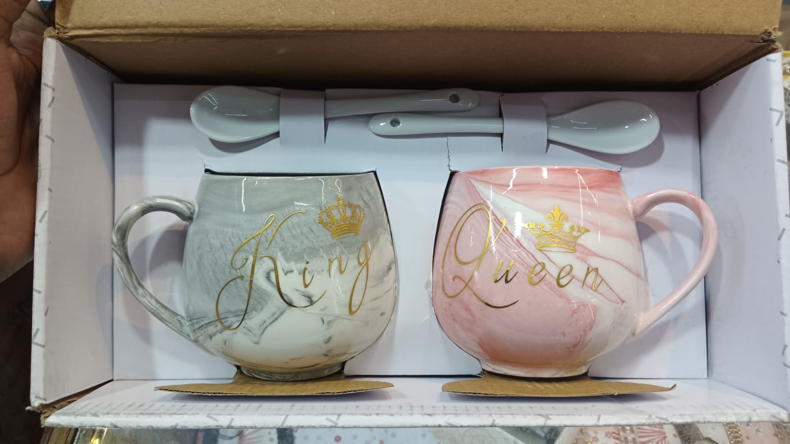 COUPLE CUPS